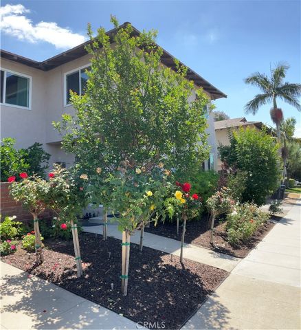 336 W La Veta Avenue D, Orange, CA 92866