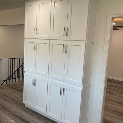 336 W La Veta Avenue D, Orange, CA 92866