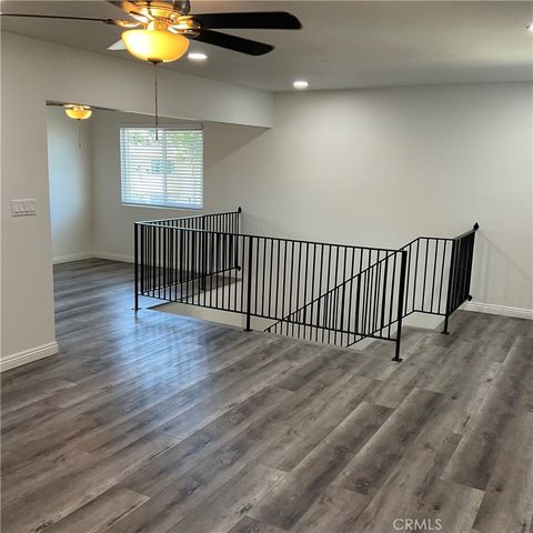 336 W La Veta Avenue D, Orange, CA 92866