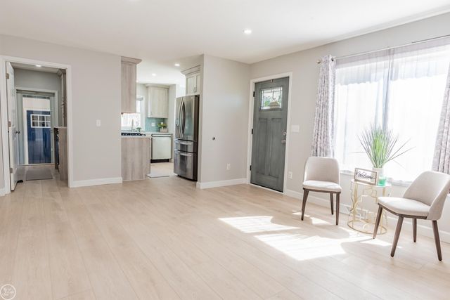 4134 N River Road, Fort Gratiot Twp, MI 48059