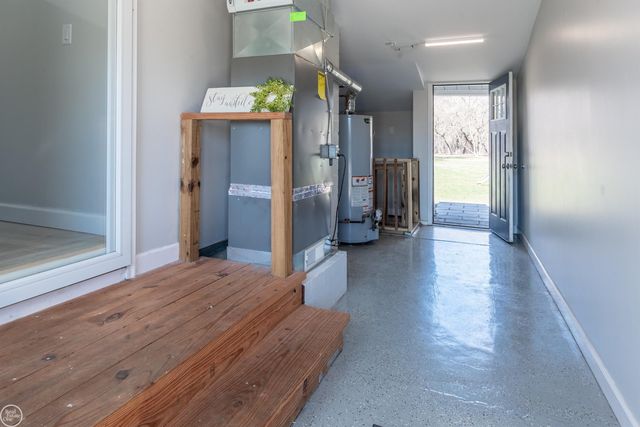 4134 N River Road, Fort Gratiot Twp, MI 48059