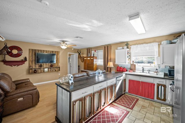 110 Sam Jones Road, Atmore, AL 36502