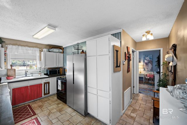 110 Sam Jones Road, Atmore, AL 36502