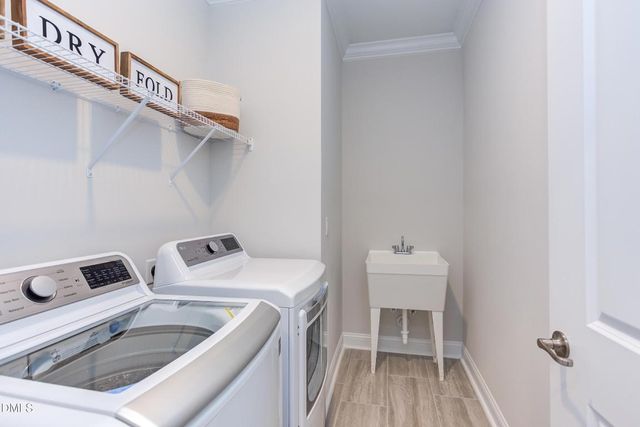 1411 Farm Leaf Drive, Durham, NC 27703