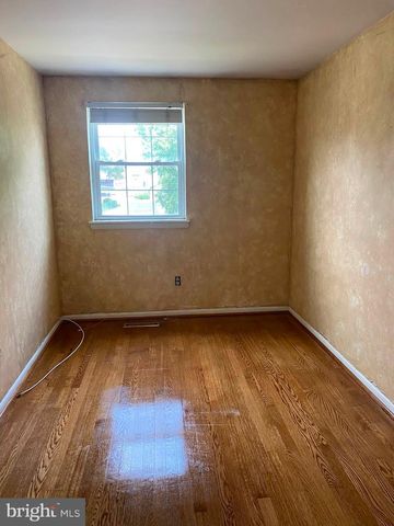 907 STORMONT CIR, Baltimore, MD 21227