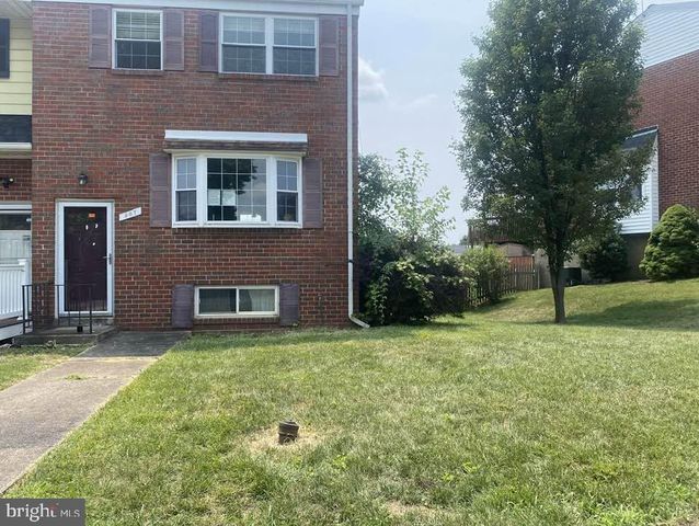 907 STORMONT CIR, Baltimore, MD 21227