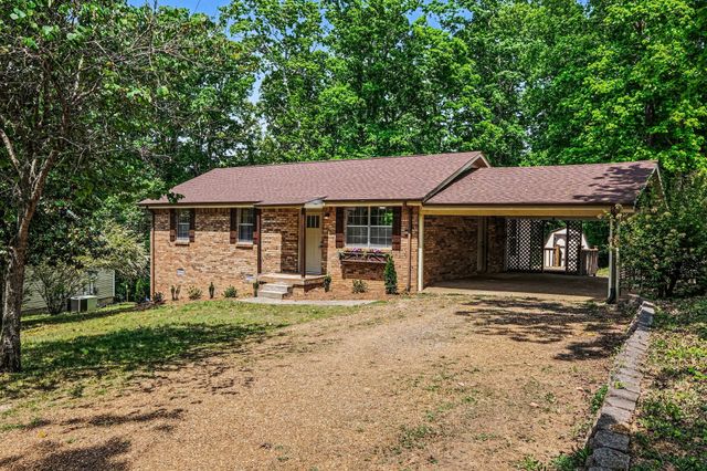 160 N Poole St, Ashland City, TN 37015