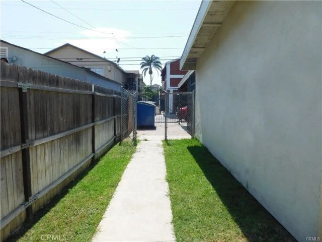 327 S Kroeger Street A, Anaheim, CA 92805