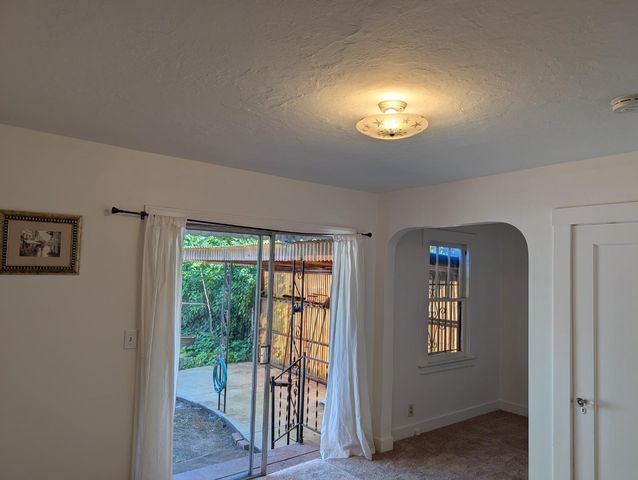 365 Cherry Avenue, Menlo Park, CA 94025
