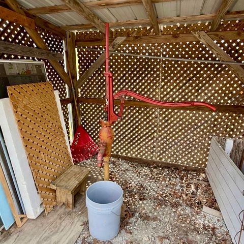 3162 Northcutts Cove Rd, Beersheba Springs, TN 37305