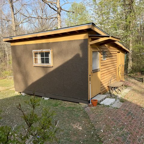 3162 Northcutts Cove Rd, Beersheba Springs, TN 37305