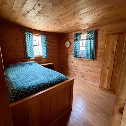 3162 Northcutts Cove Rd, Beersheba Springs, TN 37305