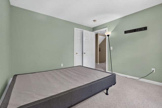 26 Ashworth Ter 26, Haverhill, MA 01832