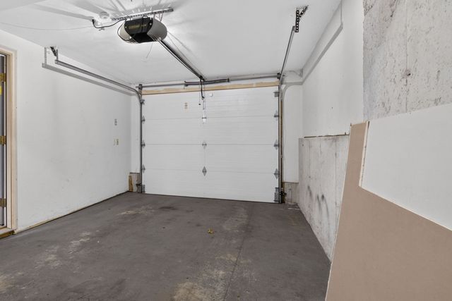 26 Ashworth Ter 26, Haverhill, MA 01832
