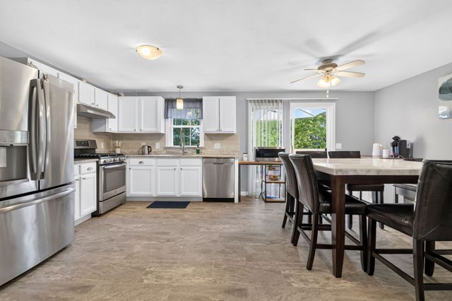 26 Ashworth Ter 26, Haverhill, MA 01832