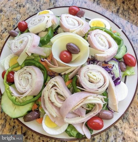 40 E STATE ST, Media, PA 19063