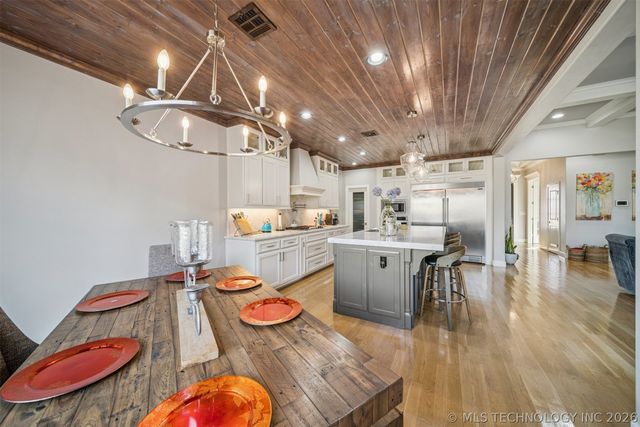 1003 W 87th Street S, Tulsa, OK 74132