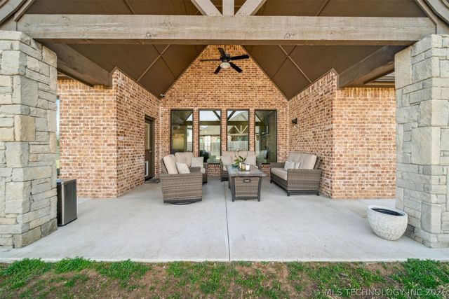 1003 W 87th Street S, Tulsa, OK 74132