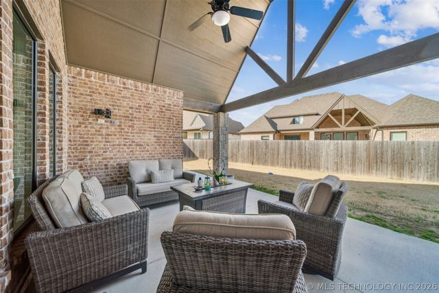 1003 W 87th Street S, Tulsa, OK 74132