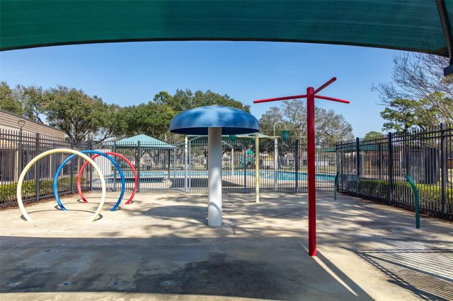 15907 Meadow Village Drive, Houston, TX 77095