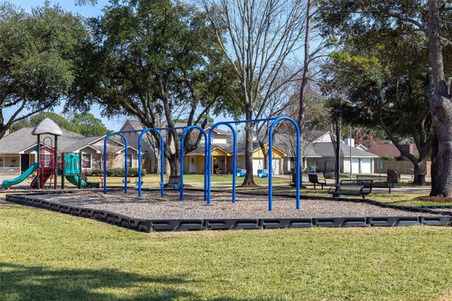 15907 Meadow Village Drive, Houston, TX 77095