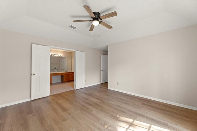 15907 Meadow Village Drive, Houston, TX 77095