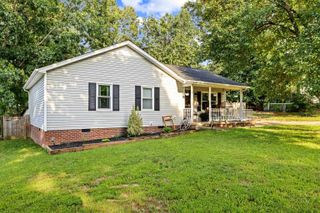 52 BROOKMILL RD, Stuarts Draft, VA 24477