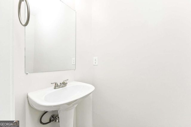 4514 Sequoia Park Trail, Snellville, GA 30039
