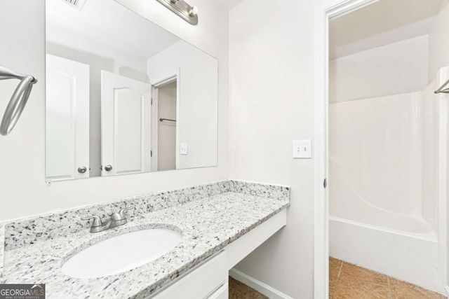 4514 Sequoia Park Trail, Snellville, GA 30039