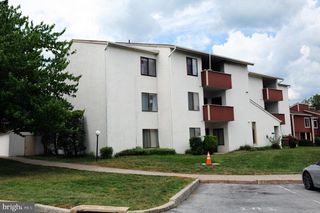 811 BRIAN DR #301, Enola, PA 17025