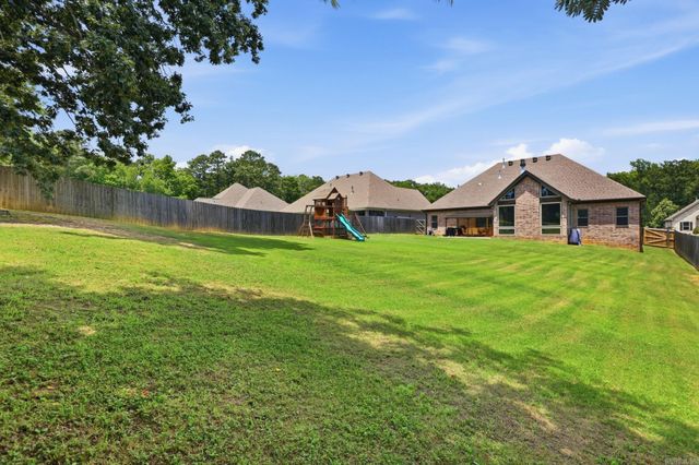 2613 Aberdeen Drive, Bryant, AR 72019