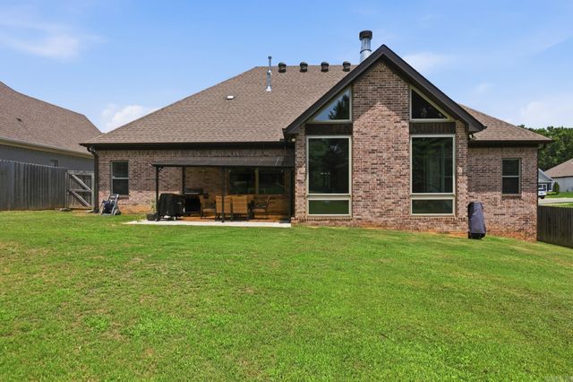 2613 Aberdeen Drive, Bryant, AR 72019