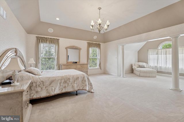 2023 STONY CREEK RD, Lansdale, PA 19446