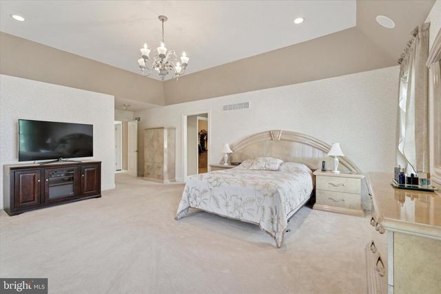 2023 STONY CREEK RD, Lansdale, PA 19446