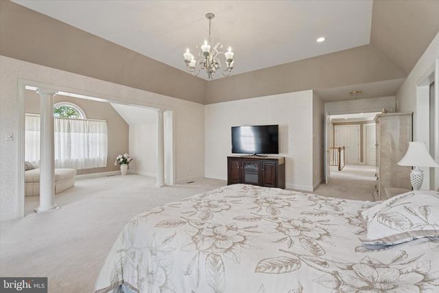 2023 STONY CREEK RD, Lansdale, PA 19446