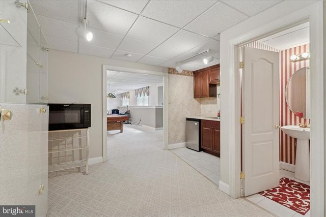 2023 STONY CREEK RD, Lansdale, PA 19446