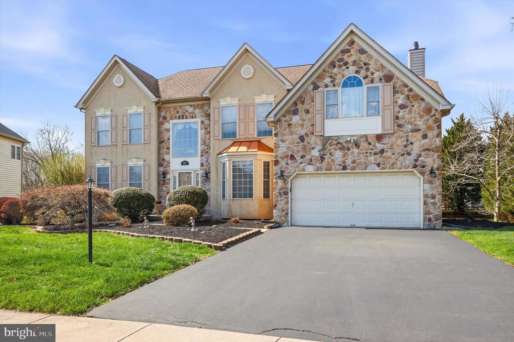 2023 STONY CREEK RD, Lansdale, PA 19446