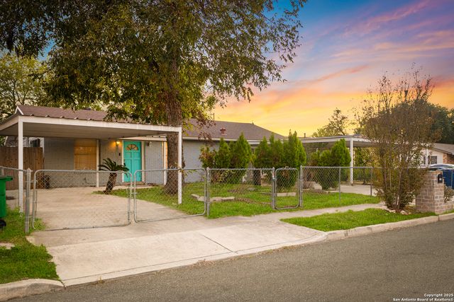 1934 Duluth Dr, San Antonio, TX 78224