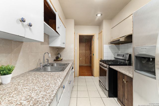 1934 Duluth Dr, San Antonio, TX 78224