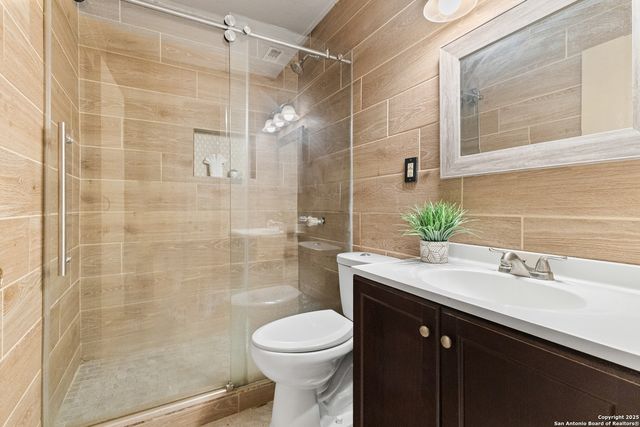 1934 Duluth Dr, San Antonio, TX 78224