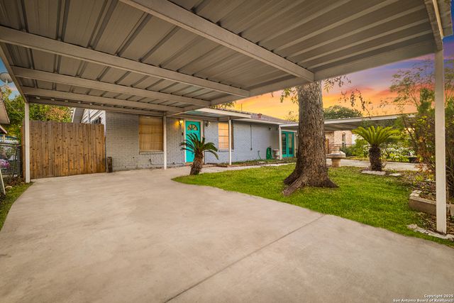 1934 Duluth Dr, San Antonio, TX 78224