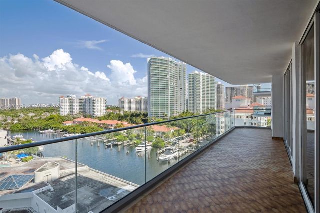 19707 Turnberry Way 12L, Aventura, FL 33180