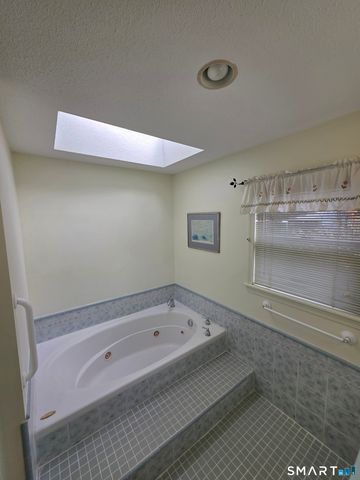 44 Steele Street, New Britain, CT 06052