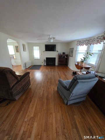 44 Steele Street, New Britain, CT 06052