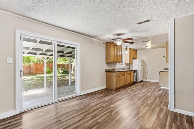 2416 McGregor Dr, Rancho Cordova, CA 95670