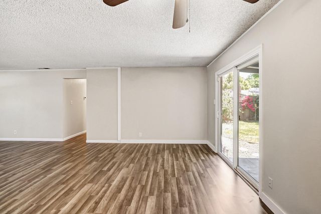 2416 McGregor Dr, Rancho Cordova, CA 95670