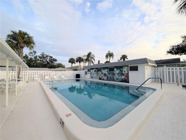 6031 ARLENE WAY, Bradenton, FL 34207