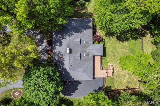 13021 Saller Drive, Sunset Hills, MO 63127