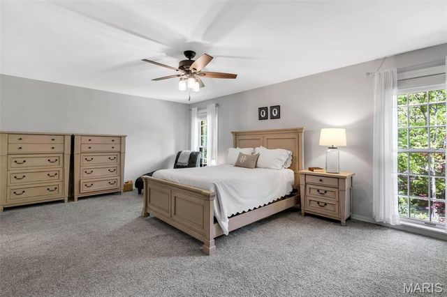13021 Saller Drive, Sunset Hills, MO 63127