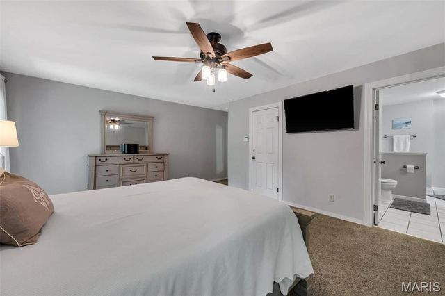 13021 Saller Drive, Sunset Hills, MO 63127